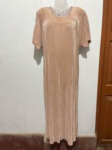 Elegant Pleated Maxi Dress