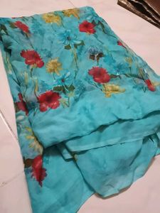 Beautiful Floral Print Saree