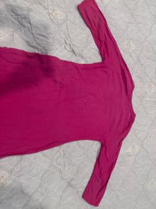 Vibrant Pink Kurta with Gold Embellishments