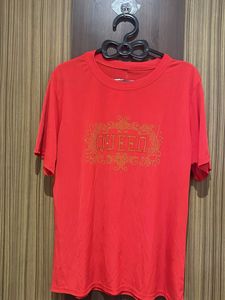 Red Queen Graphic Tee
