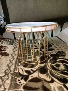 Elegant Gold Cake Stand with White Plate