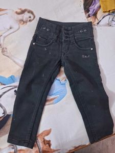 Stylish High-Waisted Black Jeans