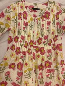 Beautiful Floral Print Kurta