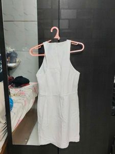 Classic White Sleeveless Dress