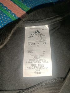 Adidas Black T-Shirt
