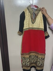 Embellished Kurta Set