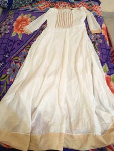 Elegant White Kurta with Brown Stripes