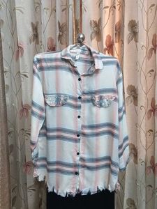 Chic Plaid Button-Down Shirt
