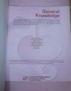 Lucent's General Knowledge In English, Blue Cover Lucent's In Hindi
