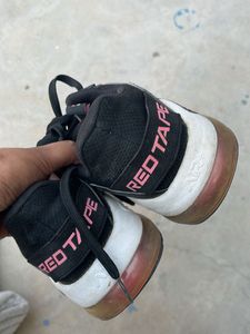 Men's Black Sports Shoes
