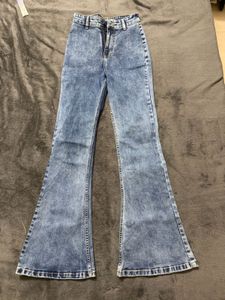 Stylish Flared Wash Jeans