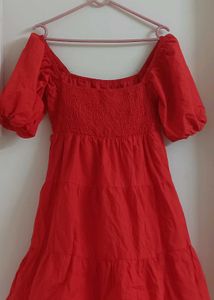 Chic Red Tiered Puff Sleeve Dress