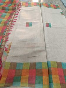 Lightweight Checked Saree