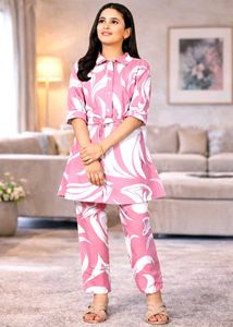 Pink Leaf Print Kurta Set