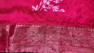 Beautiful Floral Print Pink Saree