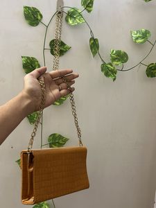 Trendy Sling Bag For Women👜