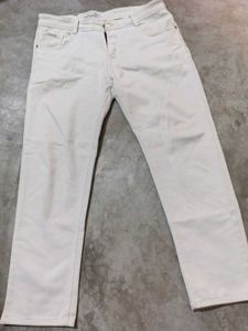 white Colored Jeans