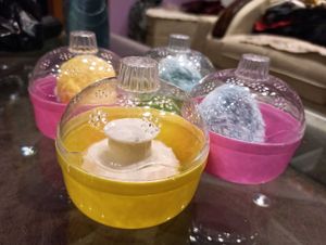 4 Powder Puff Containers