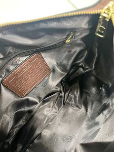 COACH IMPORTED PREMIUM SLING BAG WD BOX