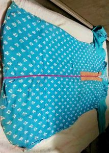 Blue &amp; White Printed Kurti