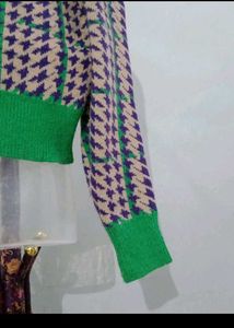 Chic Houndstooth Knit Cardigan