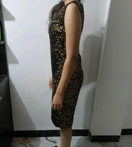 Sparkling Black &amp; Gold Sequin Dress.   ope