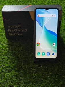 vivo y 33t ram /rom 8/128 Storage