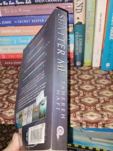 Shatter Me by Tahereh Mafi