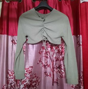 Chic Ruched Crop Top