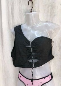 I. Stylish Black One-Shoulder Crop Top
