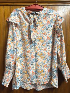 Floral Print Tie Neck Blouse