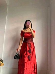 Elegant Red Formal Gown