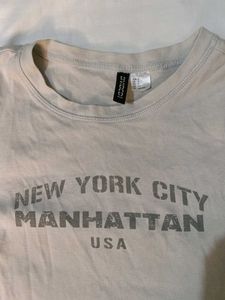 New York City Manhattan Graphic T-Shirt