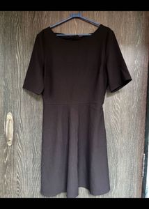 Simple Black Short Sleeve Dress