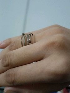 Unique Spiral &amp; Open Loop Rings