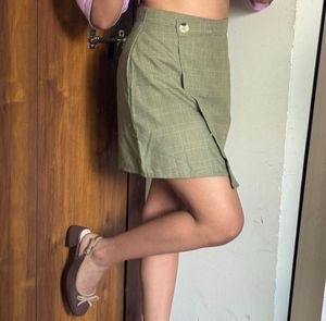 Chic Plaid Mini Skirt