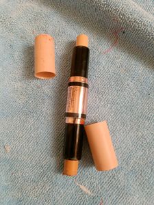 Makeup Stick