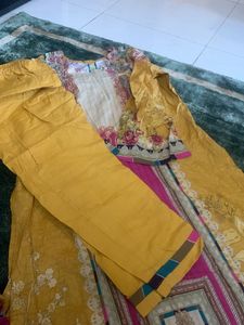 Pakistani Suite