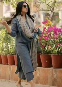 Blue Kurta Set with Matching Pants and Striped Dup
