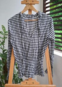H&amp;M Gingham Peplum Top