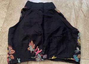 Padded top Vibrant Floral Print Button-Up To