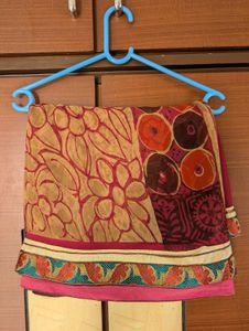Vibrant Floral Print Saree with Pre-stitched Fall