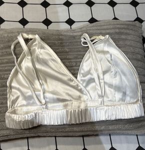Clovia Satin Bralette