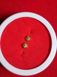 beautiful Gold Stud Earrings