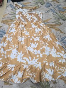 Floral Print Tiered Midi Dress