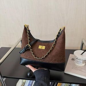 Stylish Quilted Shoulder Bag