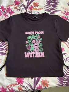 Cute Graphic T-Shirt,it's xl but L n M size also c