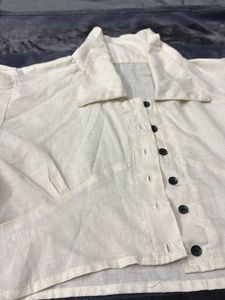 Vintage-Inspired Puff Sleeve Blouse