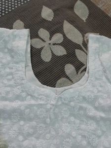 Elegant White Chikankari Kurta