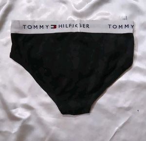 Tommy Hilfiger Black pant